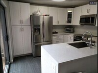 Building Photo - 4722 SW 67th Ave