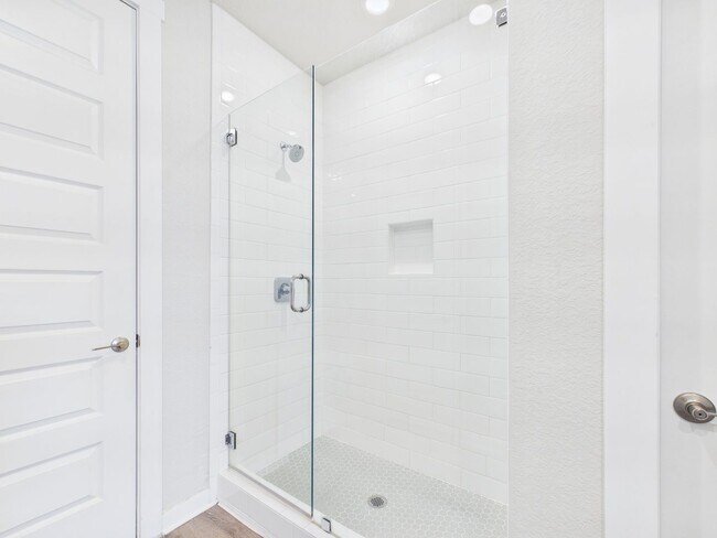 Building Photo - Beautiful Bar W Ranch Home – Hill Country Charm with Modern Comforts