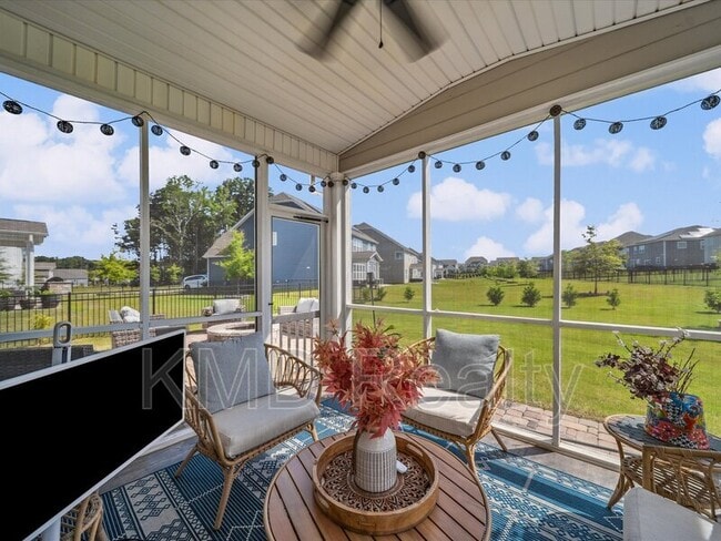 Building Photo - 6112 Willow Pin Ln