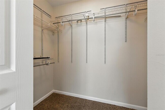 Building Photo - 3614 Pine Knot Dr