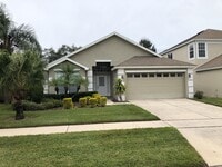 Building Photo - Upscale 3 bedroom 2 bathroom in Gated Comm...