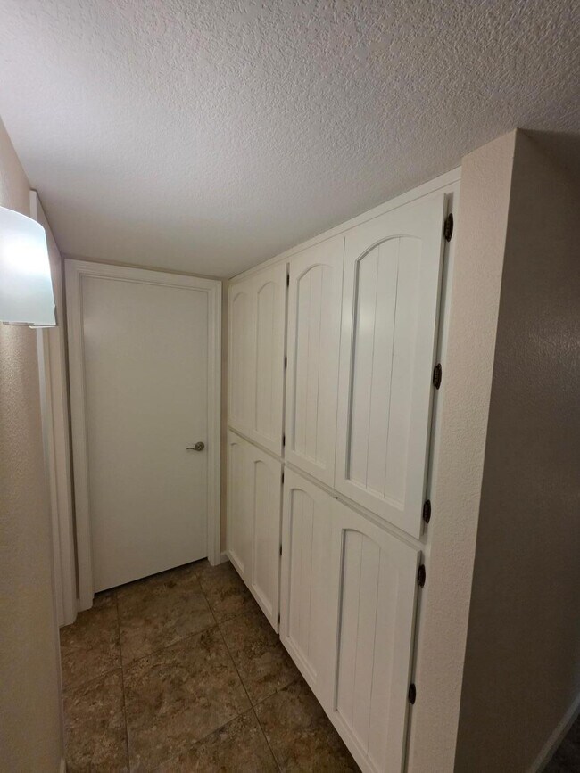 Building Photo - 11158 N 107th Way