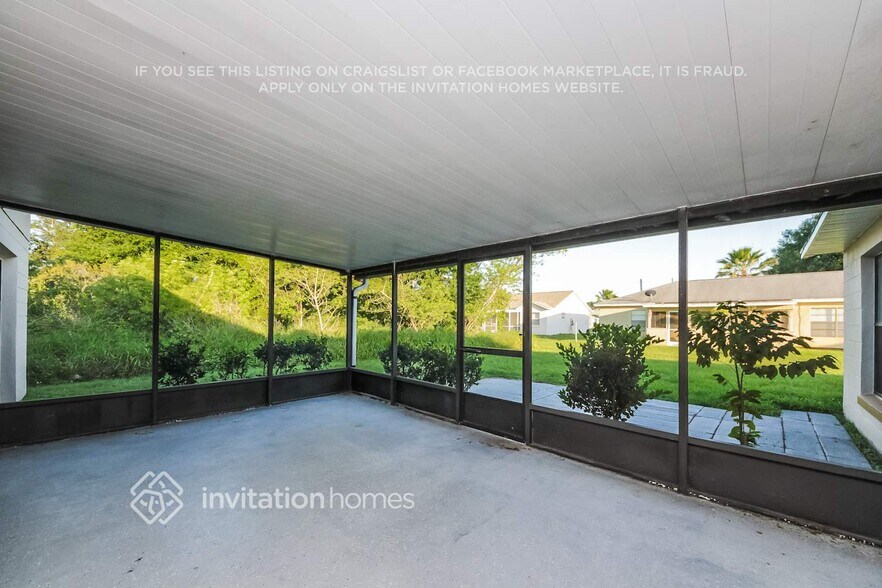 Building Photo - 138 Barrington Dr