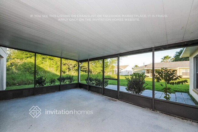 Building Photo - 138 Barrington Dr