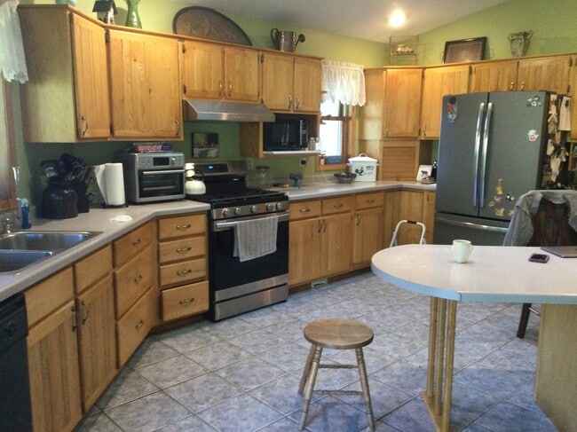 Building Photo - 6270 MN-44