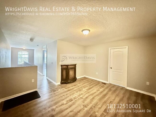 Building Photo - 4505 Ashburn Square Dr