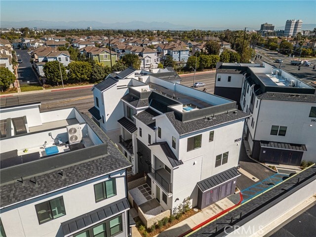 Building Photo - 19031 Main St