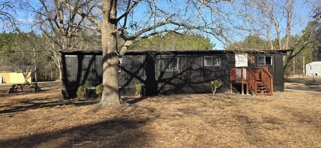 Building Photo - 2623 W Black Creek Rd