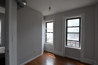 Building Photo - 2 bedroom in BROOKLYN NY 11216