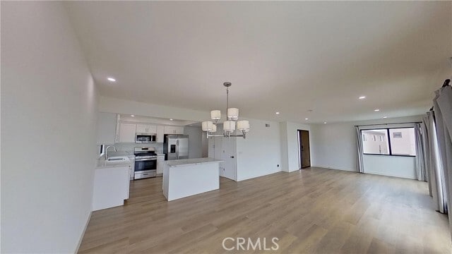 Building Photo - 4112 Seashore Dr