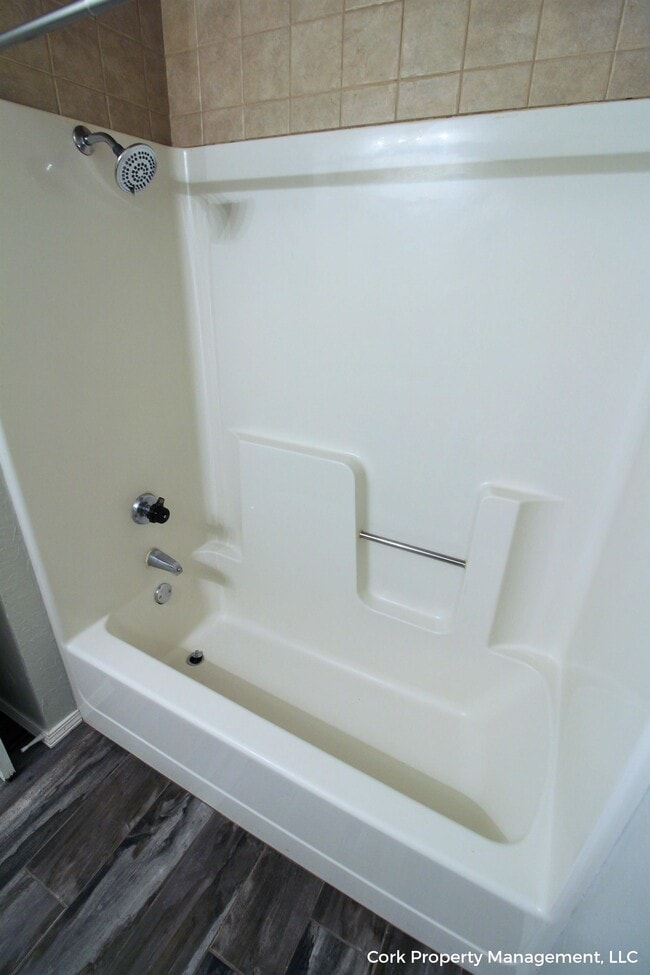 Building Photo - 1301 Del Norte Dr