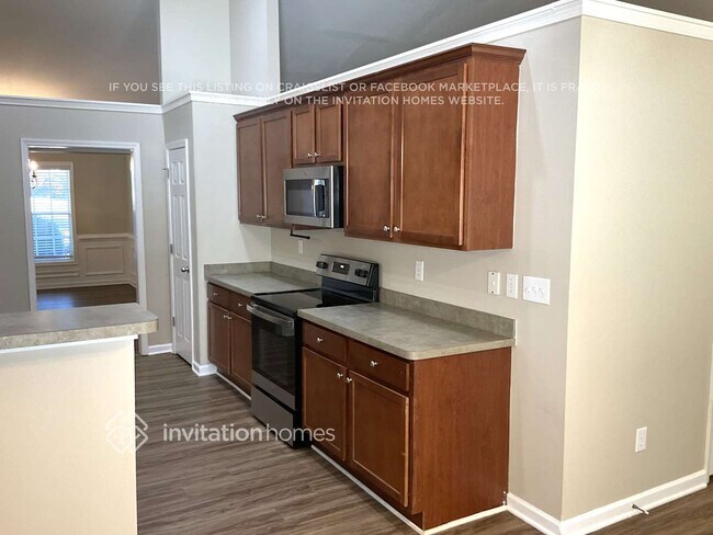 Building Photo - 930 Rock Elm Dr