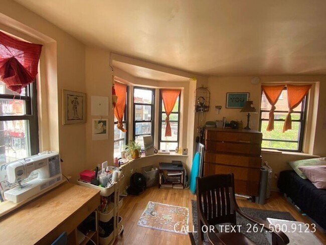 Building Photo - 252-54 South Street-unit 3