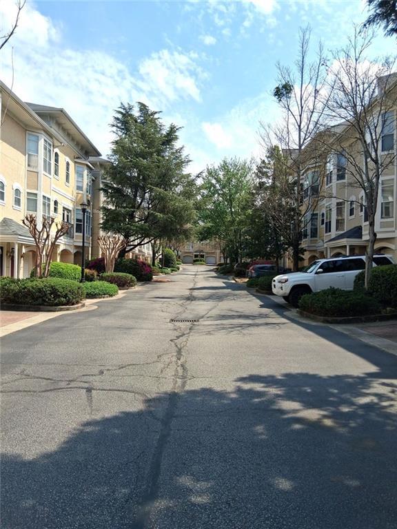 Building Photo - 375 Highland Ave NE