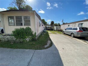 Building Photo - 4900 Tice St