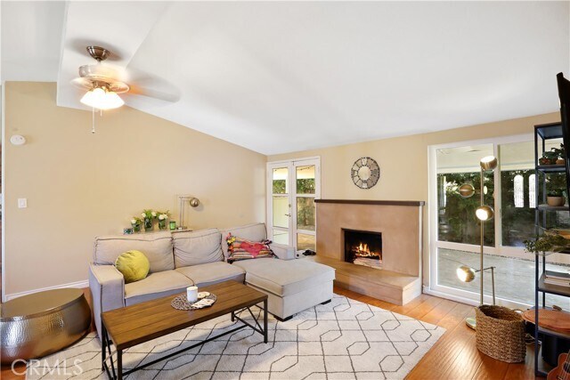 Building Photo - 526 N Emerald Dr