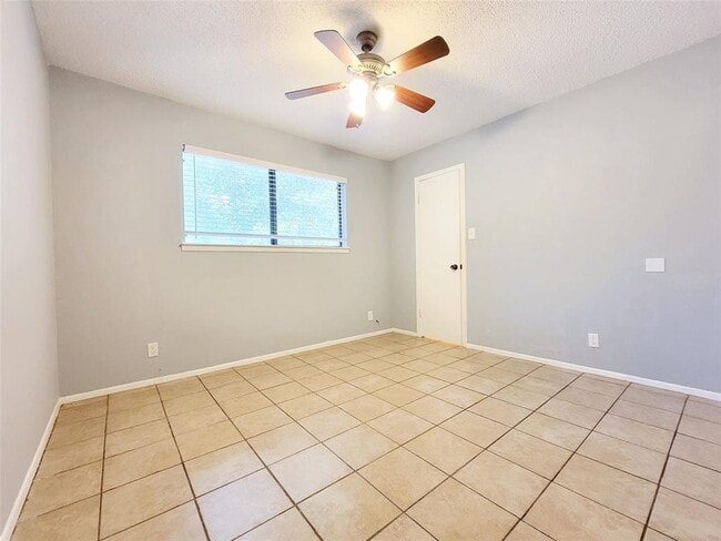 Building Photo - 3503 Rocky Hollow Trail