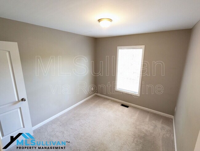 Building Photo - 1315 Hill St