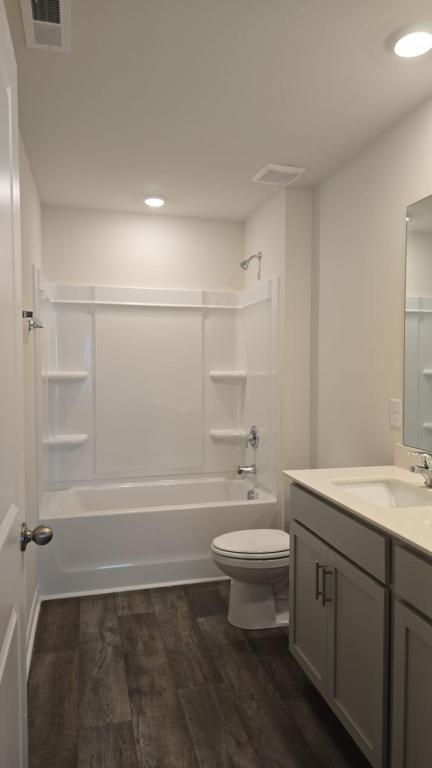 Building Photo - 2180 Monk Dr