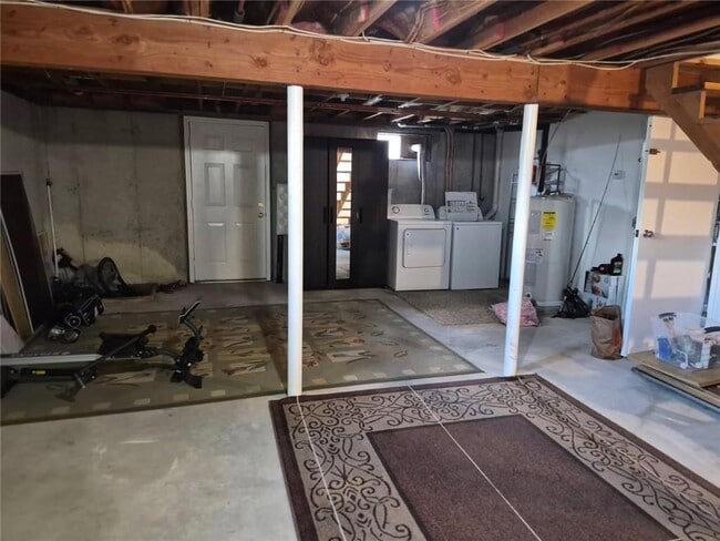 Building Photo - 130 Bliss St