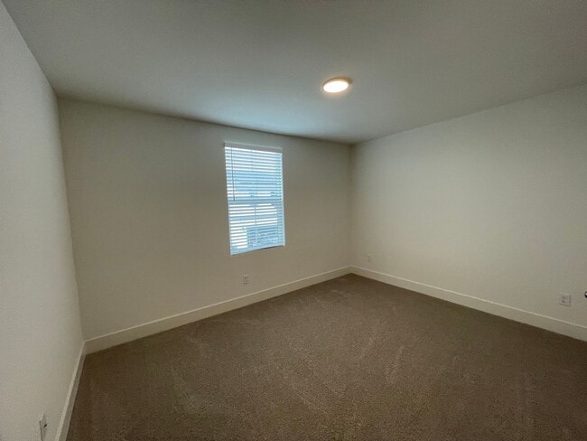 Building Photo - 6156 Olive Pl