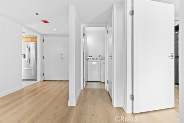 Building Photo - 343 Pioneer Dr