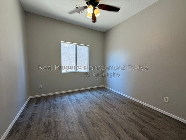 Building Photo - 15361 W Port Au Prince Ln