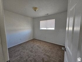 Building Photo - 215 N 400 W