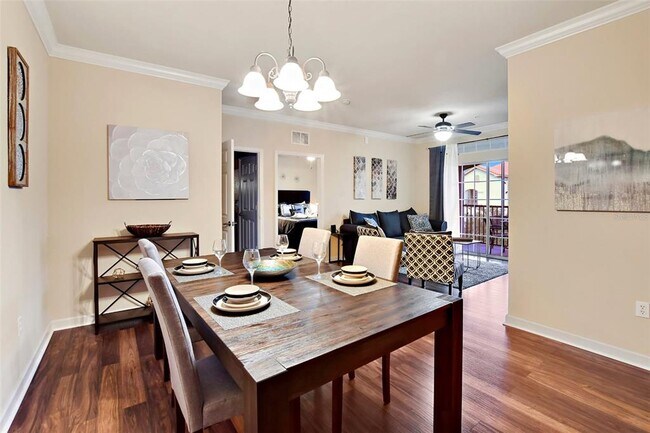 Building Photo - 1371 Tuscan Terrace