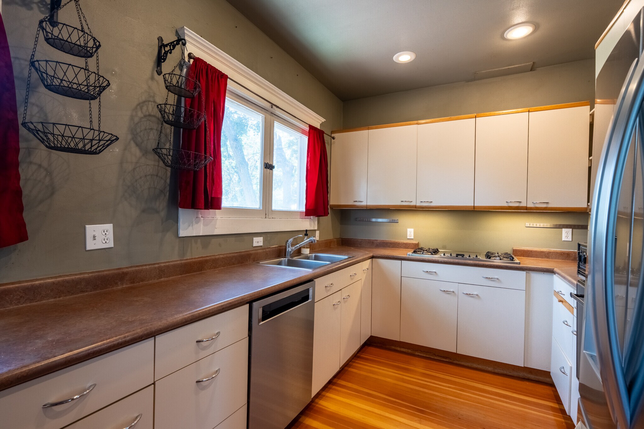 Building Photo - 1416 N Royer St