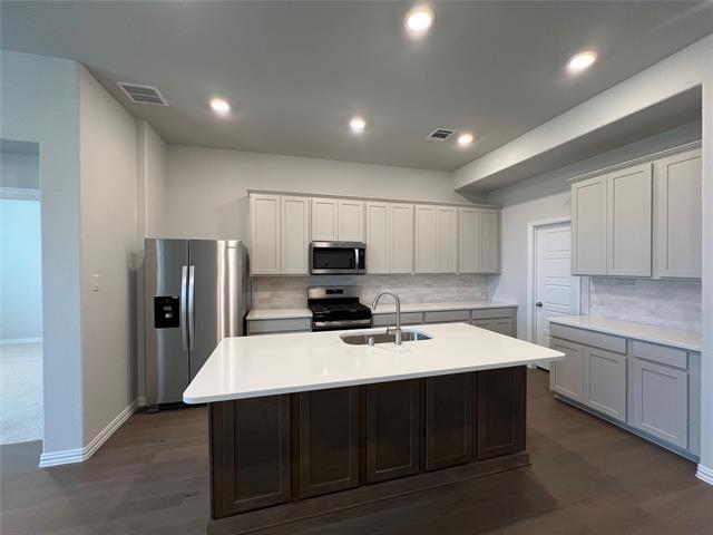Building Photo - 3033 Burwick Ln