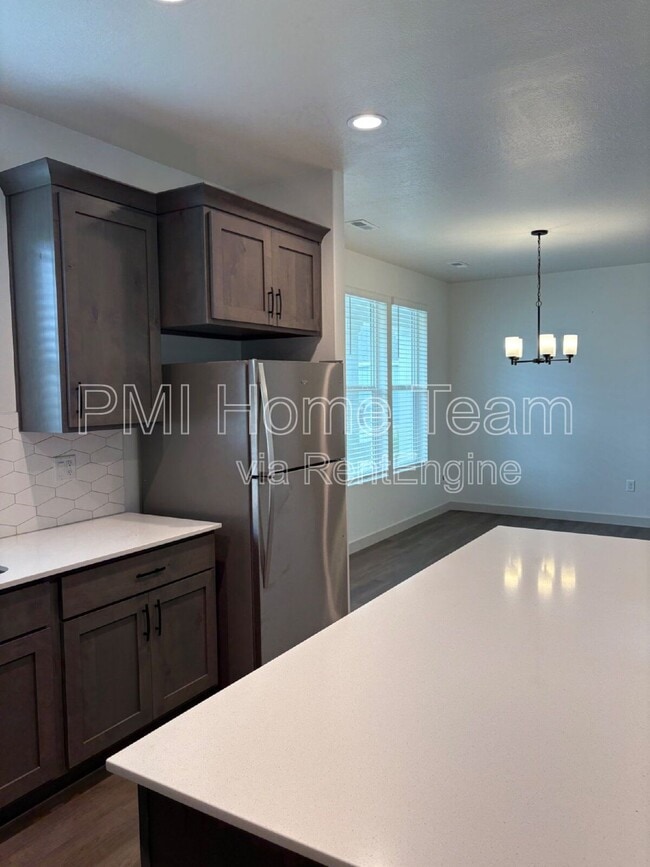 Building Photo - 3795 S 4250 W