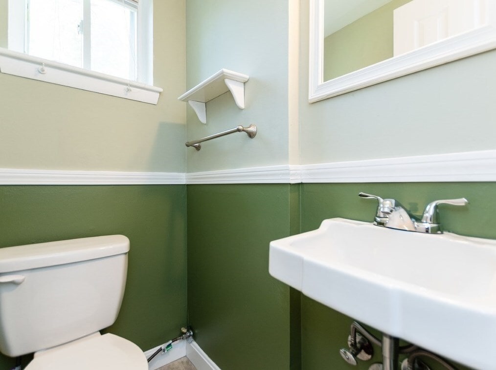 Half bathroom on ground floor - 52 Wilson Dr