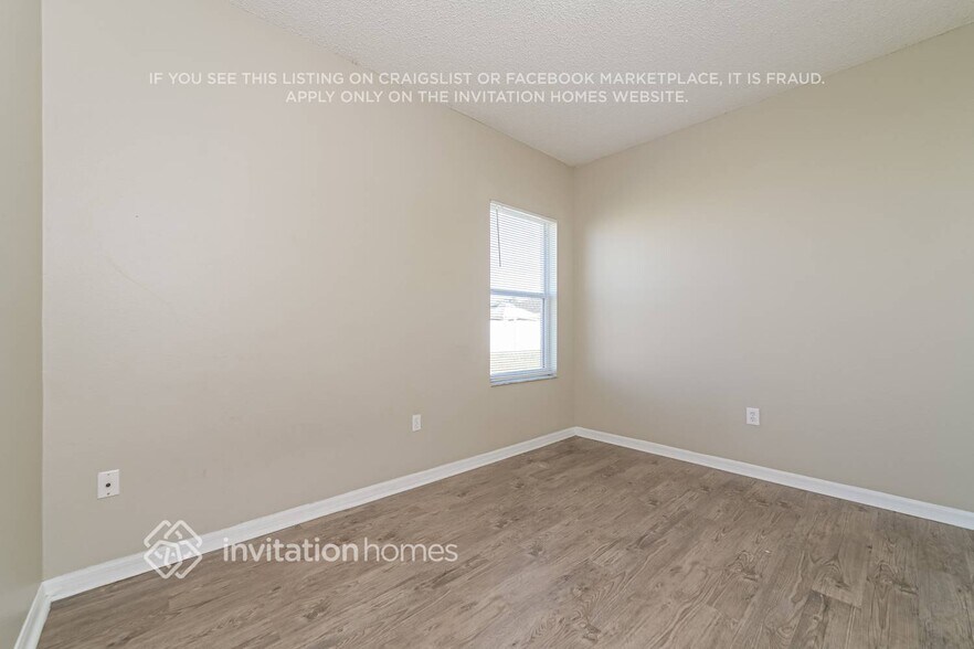 Building Photo - 467 Tamarind Parke Ln