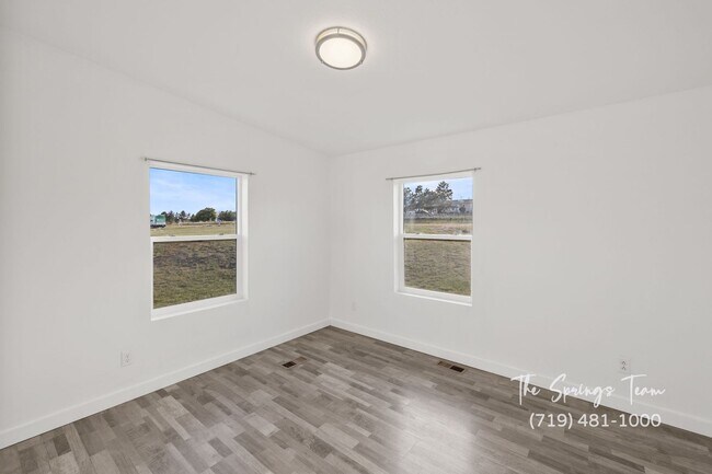 Building Photo - MODERN UPGRADES AND RURAL LIVING IN PEYTON
