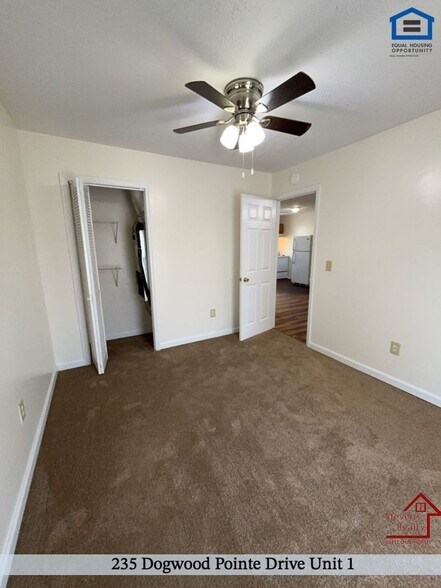 Building Photo - 235 Dogwood Pointe Dr
