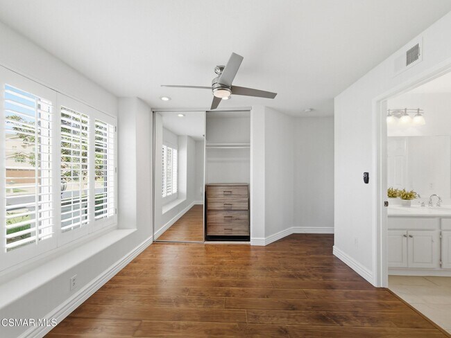 Building Photo - 1698 Ramona Dr