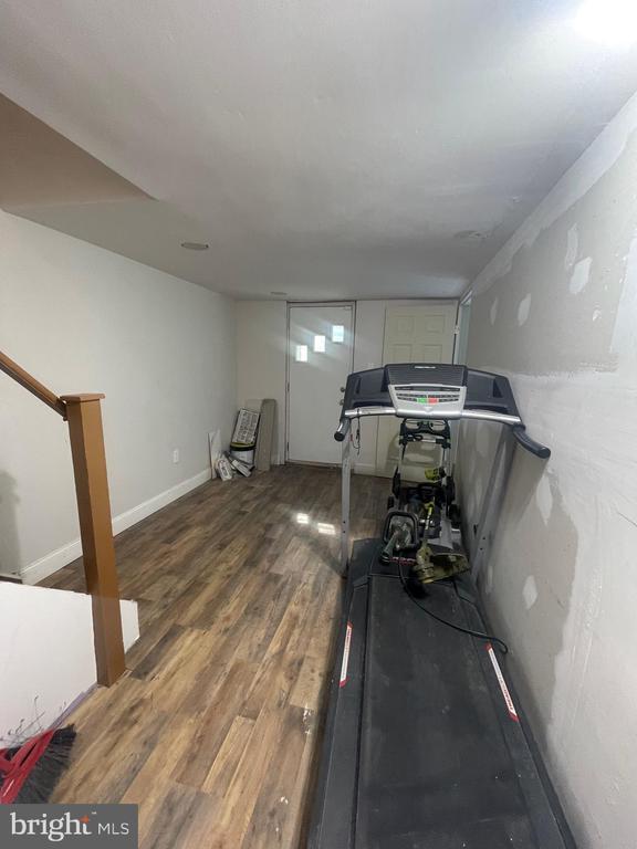 Building Photo - 3300 Kayford Cir