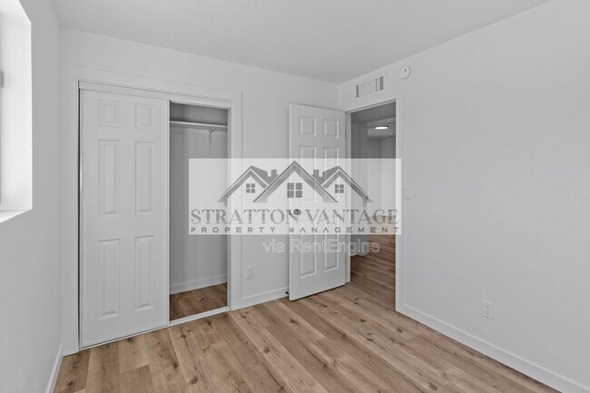 Building Photo - 7428 E Carol Cir