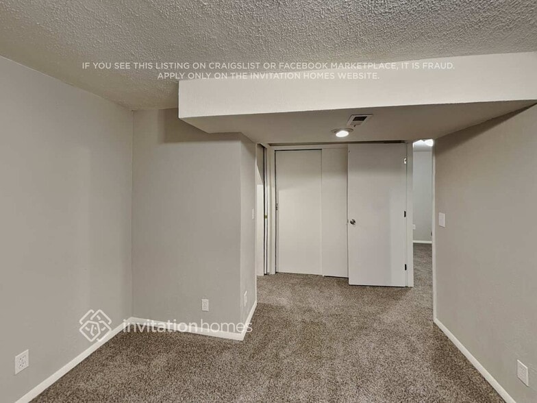 Primary Photo - 18516 W 59th Dr