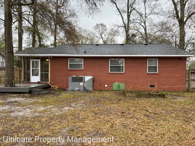 Building Photo - 3 br, 1 bath House - 2024 Adams Street