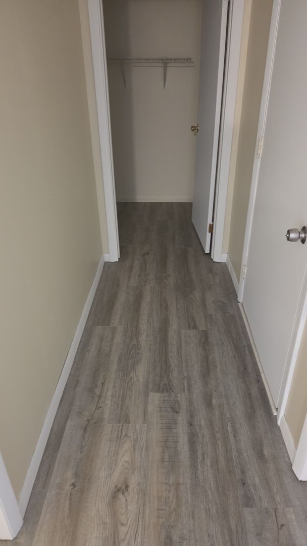 Building Photo - 4 bed 1 bath