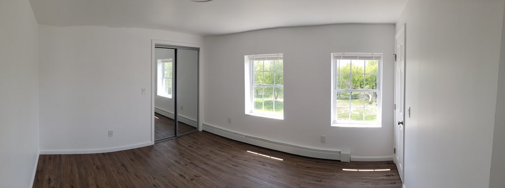 Building Photo - 2090 Watson Hulbert Rd