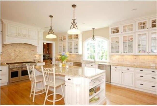 Building Photo - 160 Grant St