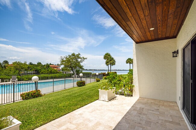 Building Photo - 3474 S Ocean Blvd
