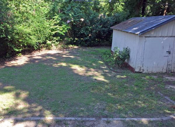 Building Photo - Charming 2/1 House in Hyde Park- Available for August!