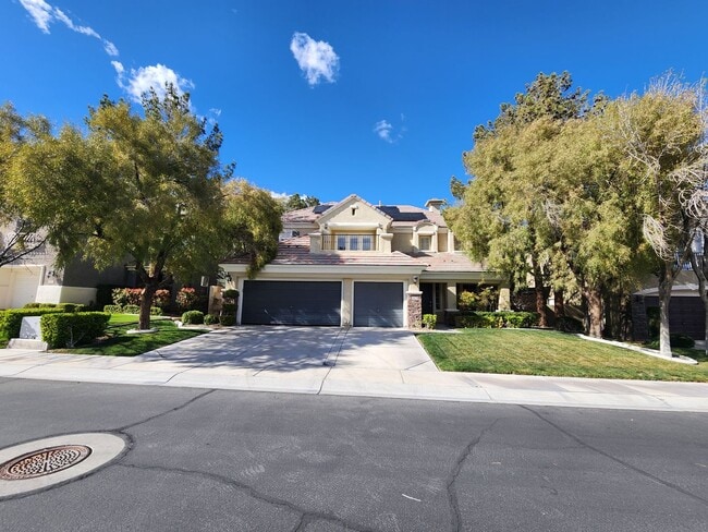Building Photo - Stunning Queensridge Two-Story Residence in Guard-Gated Community