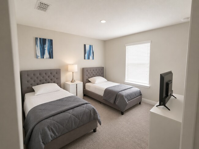 Building Photo - Expansive 6-Bed, 6.5-Bath on Angela's Avenue – Your Perfect Haines City Haven!