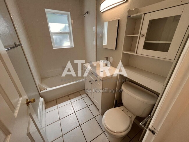 Building Photo - 575 S 1000 E