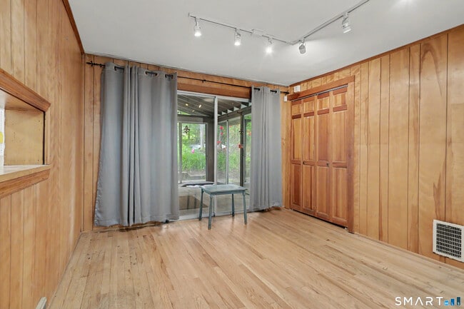 Building Photo - 26 Spruce Mountain Rd